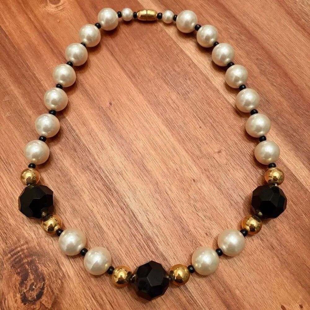 Vintage Faux Pearl and Onyx Beaded Necklace | 18” - Picture 2 of 3